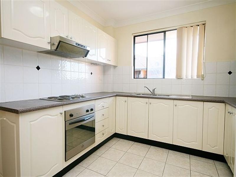 10/174 Chapel Road South, Bankstown NSW 2200