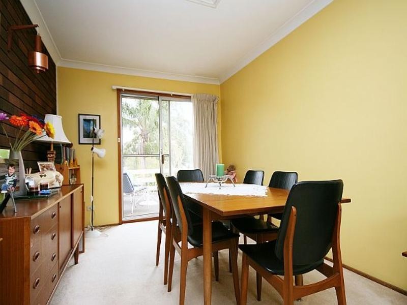 2 Bligh Close, Georges Hall NSW 2198