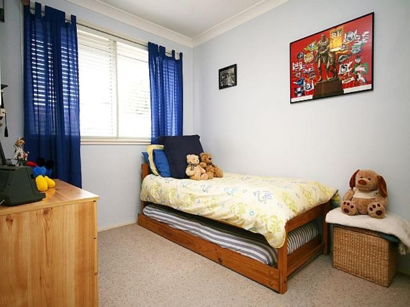 2 Bligh Close, Georges Hall NSW 2198