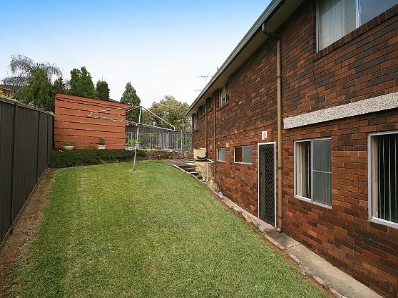 2 Bligh Close, Georges Hall NSW 2198