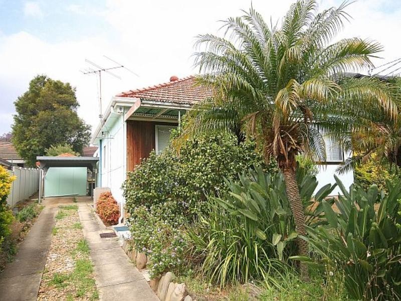 7 The Avenue, Yagoona NSW 2199