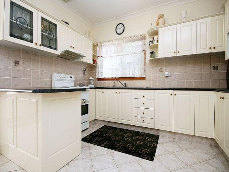 16 Adeline Street, Bass Hill NSW 2197