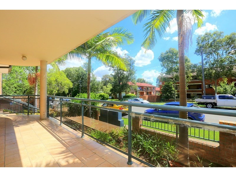 10/37-43 Sir Joseph Banks Street, Bankstown NSW 2200