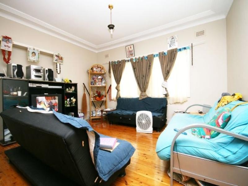 65 Gascoigne Road, Birrong NSW 2143