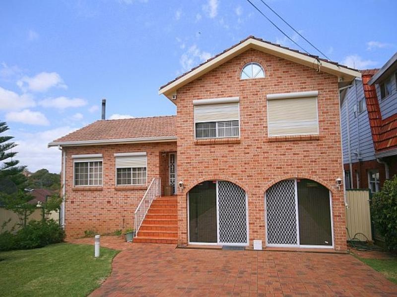 1 Hazel Street, Georges Hall NSW 2198
