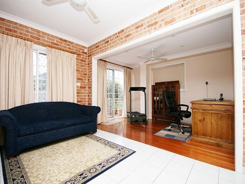 1 Hazel Street, Georges Hall NSW 2198