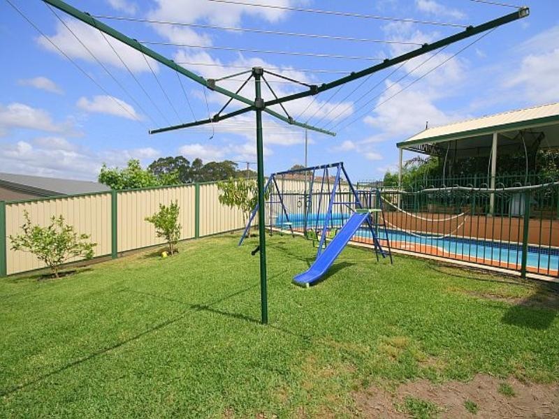 1 Hazel Street, Georges Hall NSW 2198