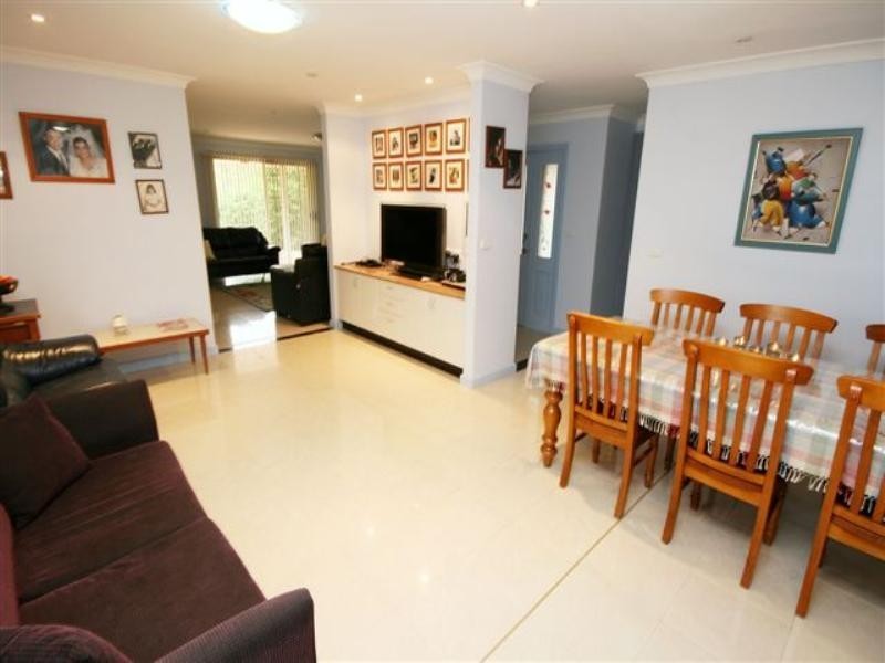 24 Saric Avenue, Georges Hall NSW 2198