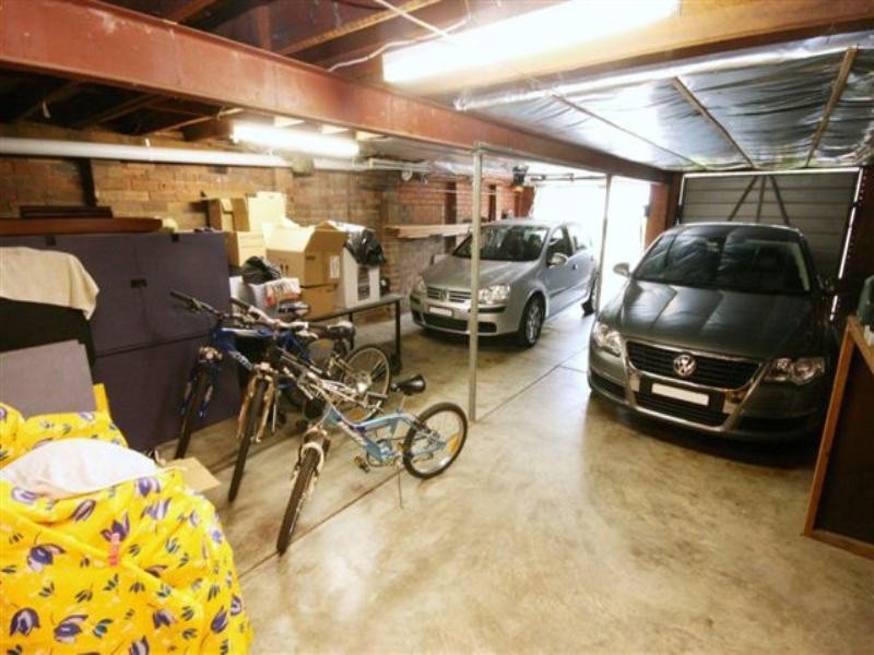 24 Saric Avenue, Georges Hall NSW 2198