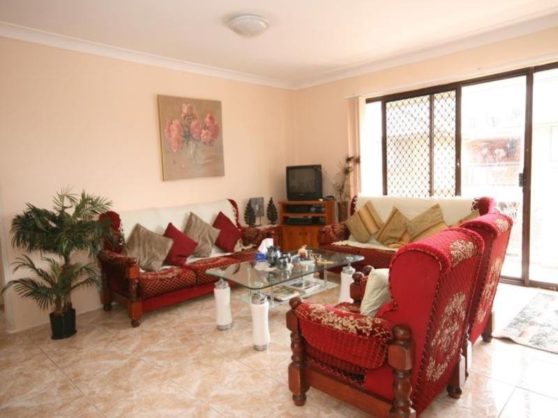 17/28 Weigand Avenue, Bankstown NSW 2200