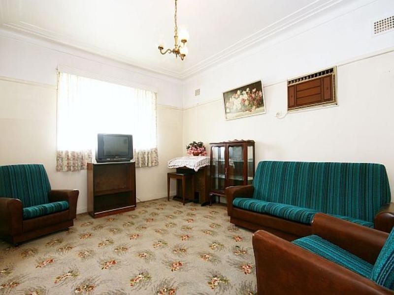 85 Ashby Avenue, Yagoona NSW 2199