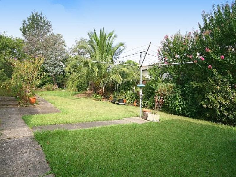 85 Ashby Avenue, Yagoona NSW 2199