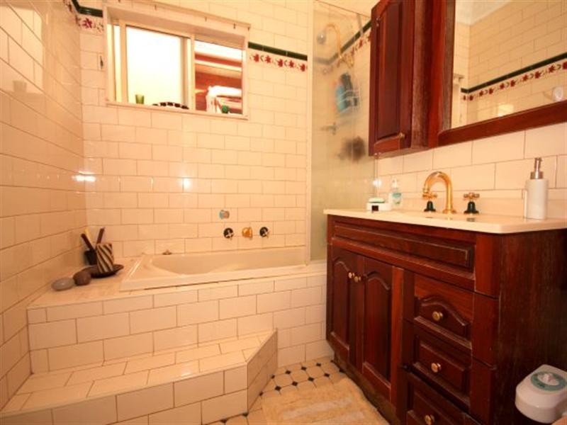 27 Beatrice Street, Bass Hill NSW 2197