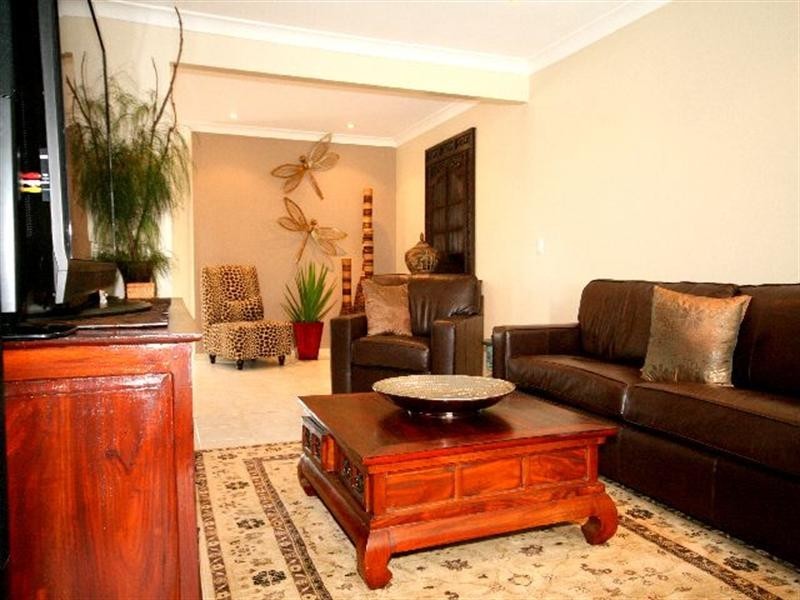 4 Horbling Avenue, Georges Hall NSW 2198