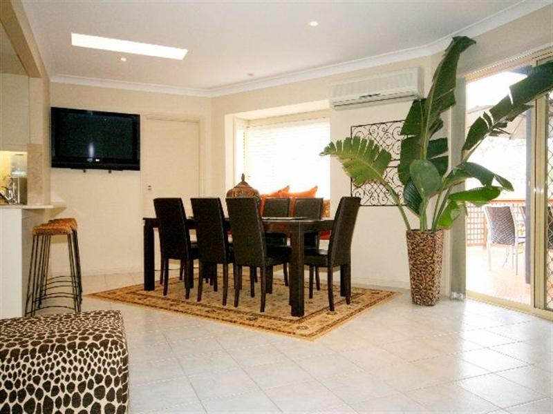 4 Horbling Avenue, Georges Hall NSW 2198