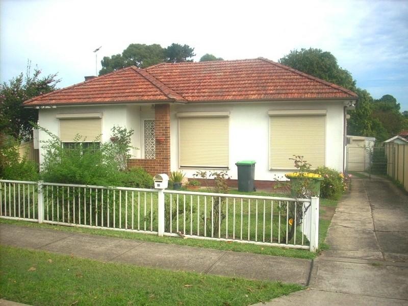 16 Edgar Street, Yagoona NSW 2199