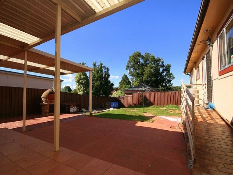 16 Neutral Avenue, Birrong NSW 2143