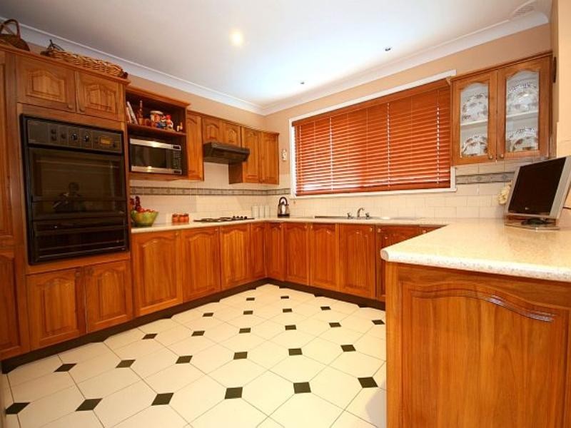 51 Saric Avenue, Georges Hall NSW 2198