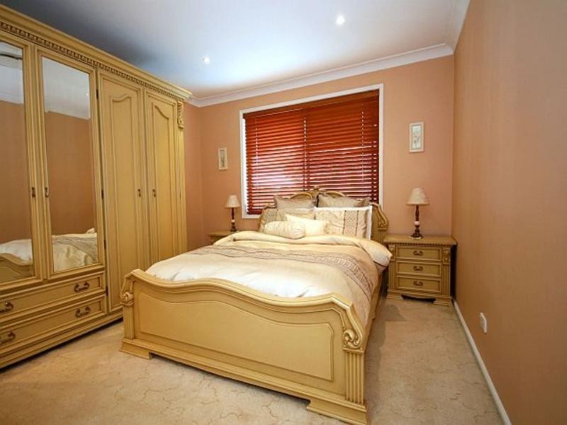 51 Saric Avenue, Georges Hall NSW 2198