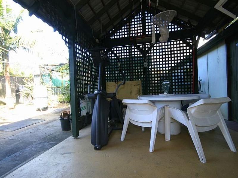 60 Lowana Street, Villawood NSW 2163