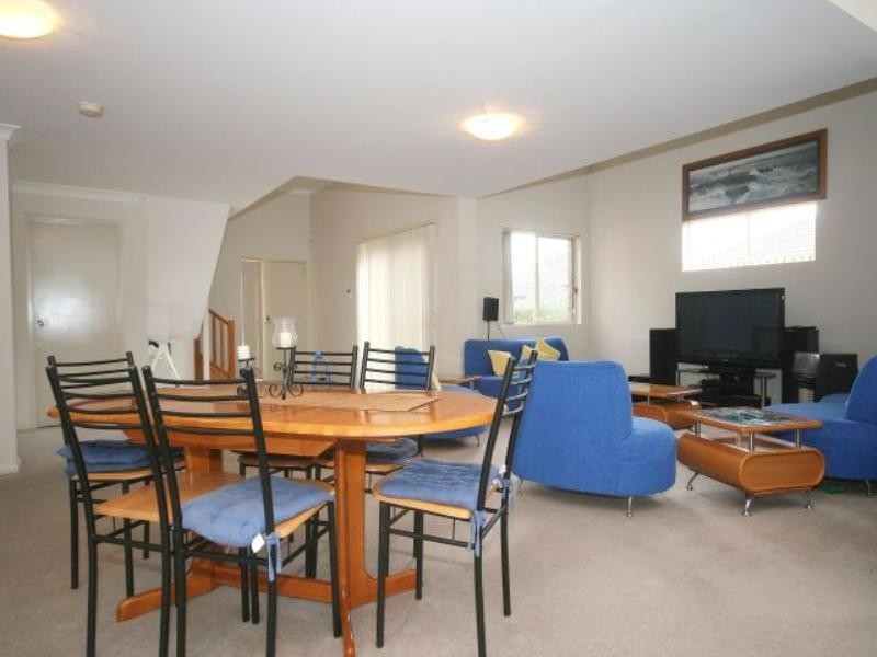 1-5/52 Little Road, Bankstown NSW 2200