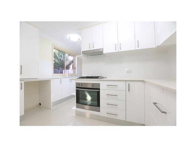 9/125 Rex Road, Georges Hall NSW 2198