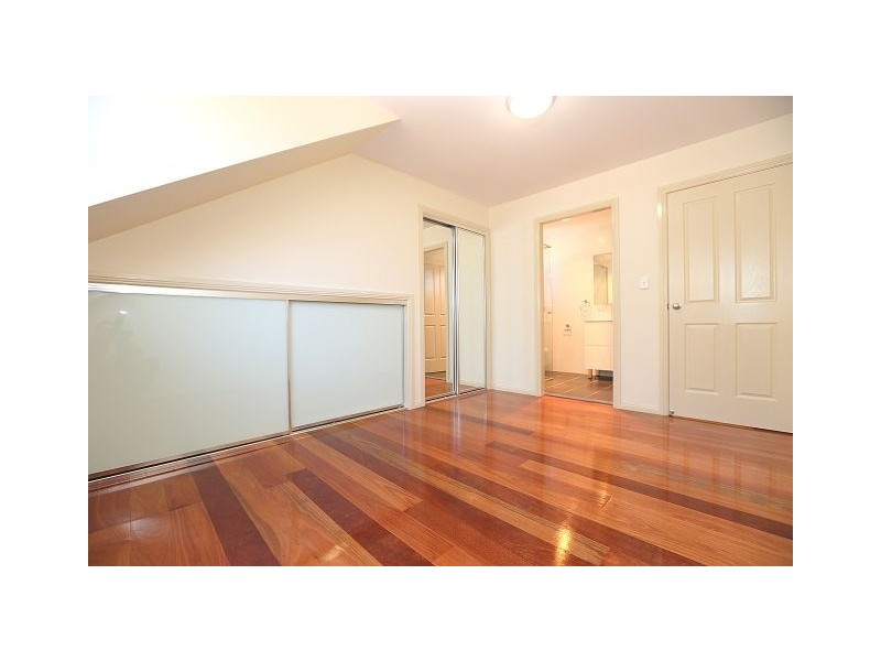9/125 Rex Road, Georges Hall NSW 2198