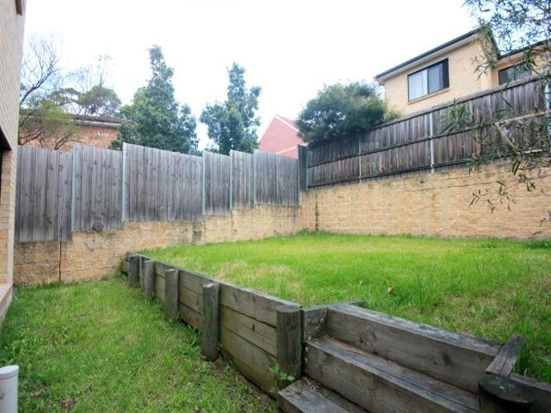 18/105 Bellevue Avenue, Georges Hall NSW 2198