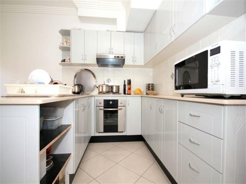 17/105 Bellevue Avenue, Georges Hall NSW 2198