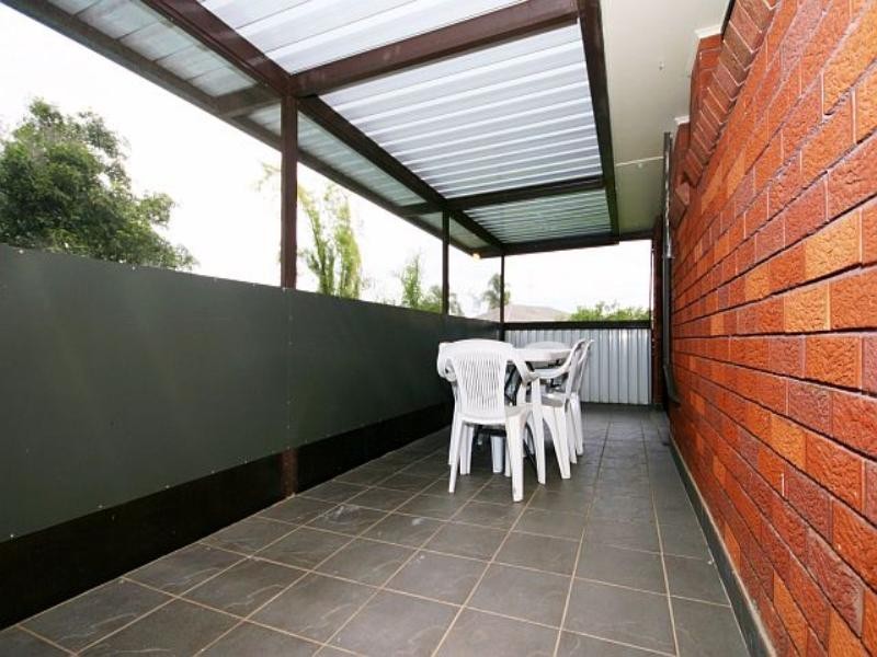 6 Arana Close, Georges Hall NSW 2198