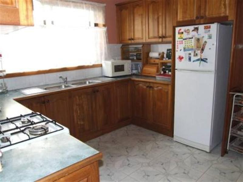 16 Moncur Avenue, Kingsgrove NSW 2208