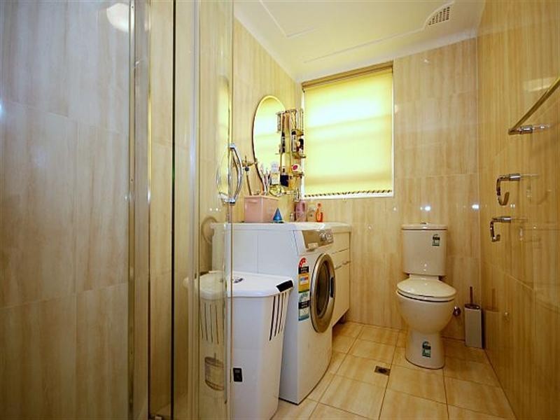 2/12 Renown Avenue, Wiley Park NSW 2195