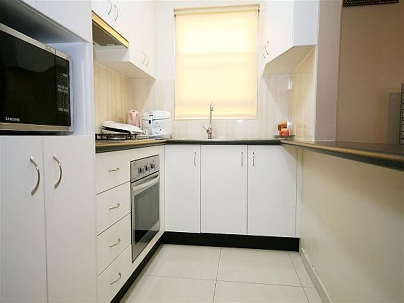 2/12 Renown Avenue, Wiley Park NSW 2195