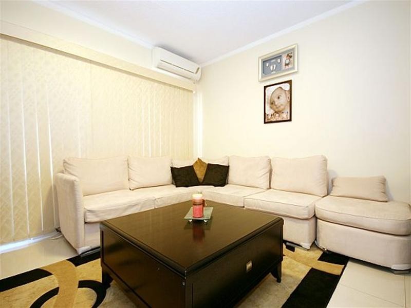 2/12 Renown Avenue, Wiley Park NSW 2195