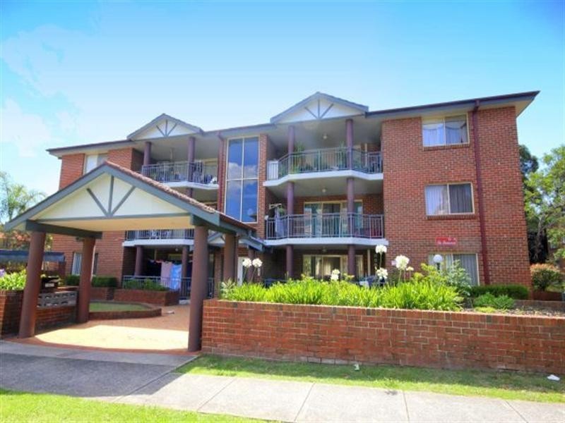 12/84-86 Brancourt Avenue, Yagoona NSW 2199