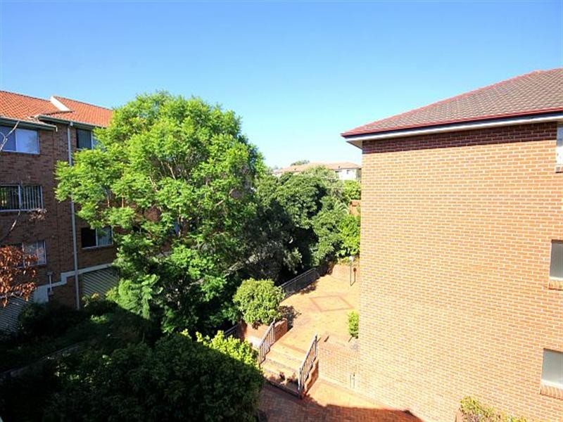 12/84-86 Brancourt Avenue, Yagoona NSW 2199