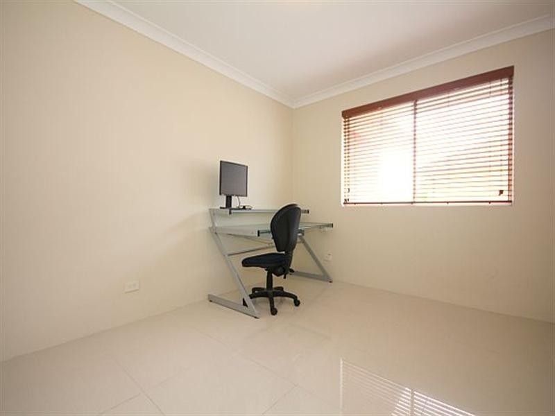 1/52 Little Road, Bankstown NSW 2200