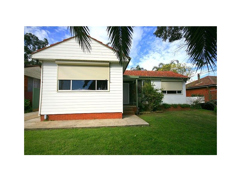 13 Ellis Street, Condell Park NSW 2200