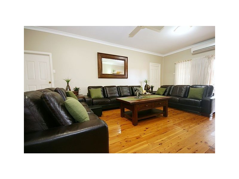 37 Beale Street, Georges Hall NSW 2198