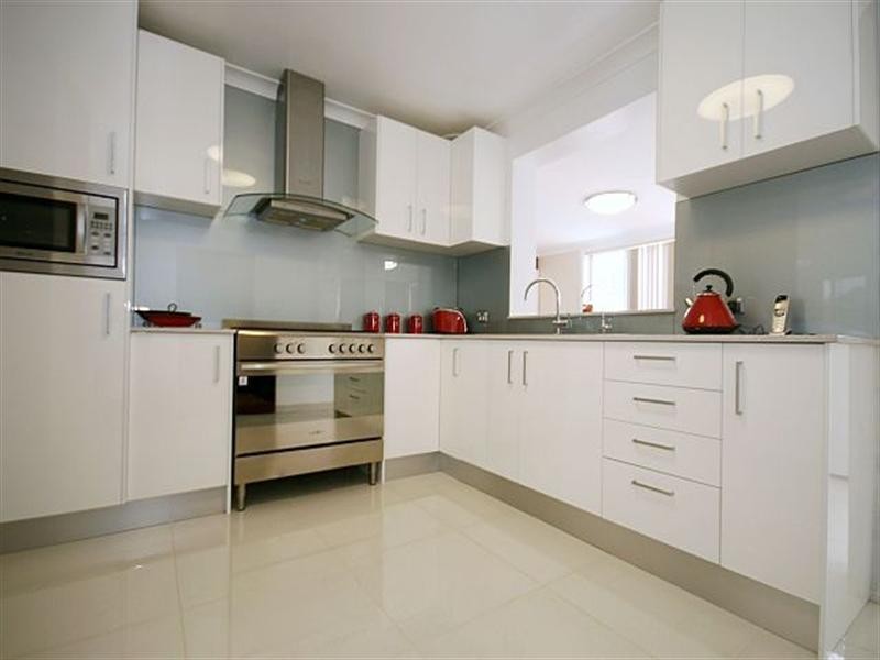 24 Binalong Avenue, Georges Hall NSW 2198