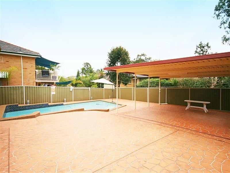 24 Binalong Avenue, Georges Hall NSW 2198