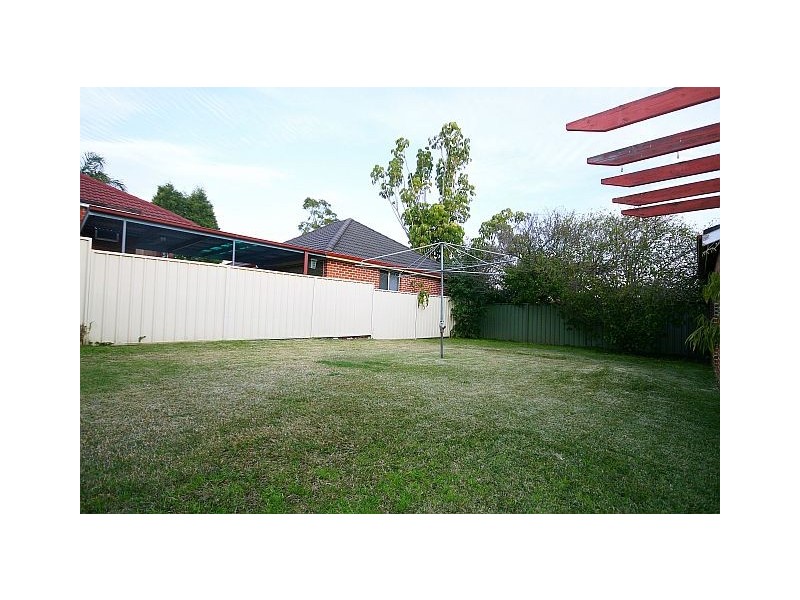 9 Moller Avenue, Birrong NSW 2143