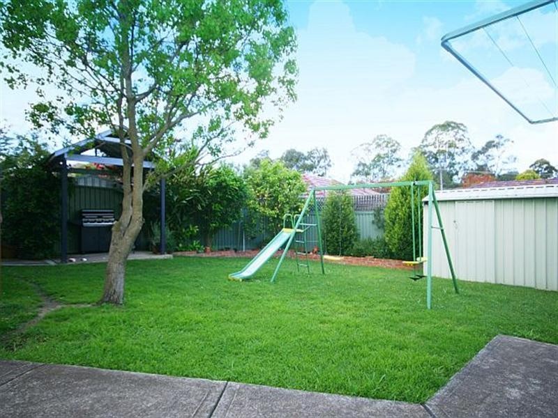 52 Denman Road, Georges Hall NSW 2198