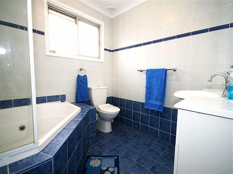 47 Sturt Avenue, Georges Hall NSW 2198