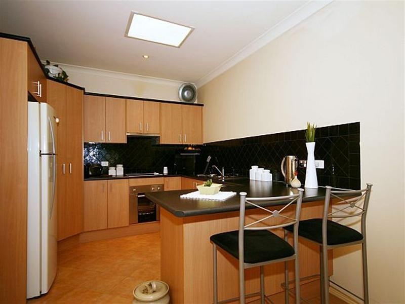 2/22 Balmoral Crescent, Georges Hall NSW 2198