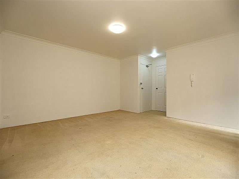 3/131 Meredith Street, Bankstown NSW 2200