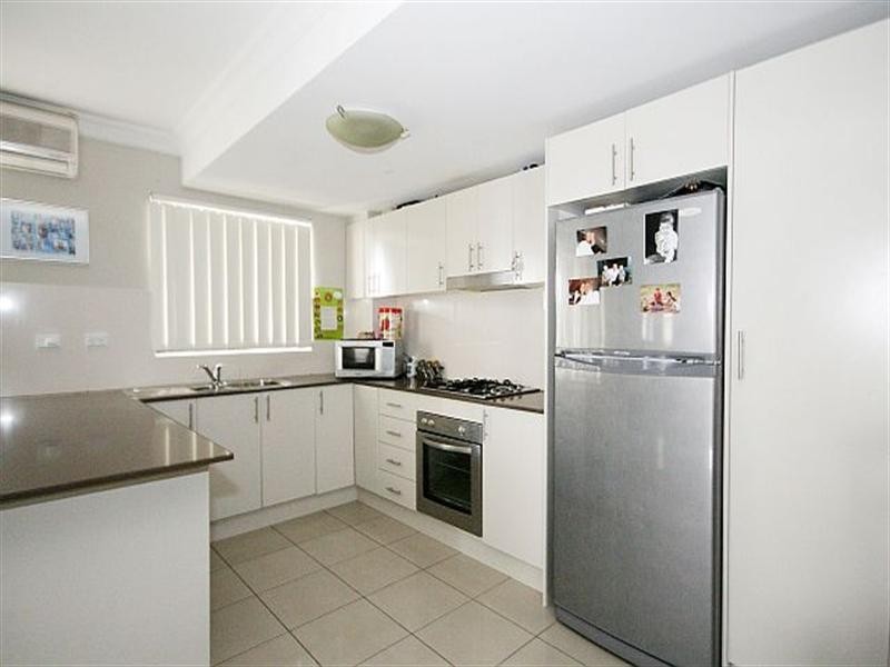 6/16-18 Boronia Road, Greenacre NSW 2190