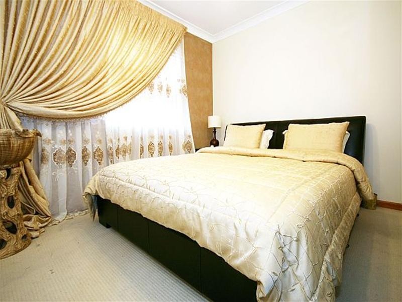 1/18 Leemon Street, Condell Park NSW 2200