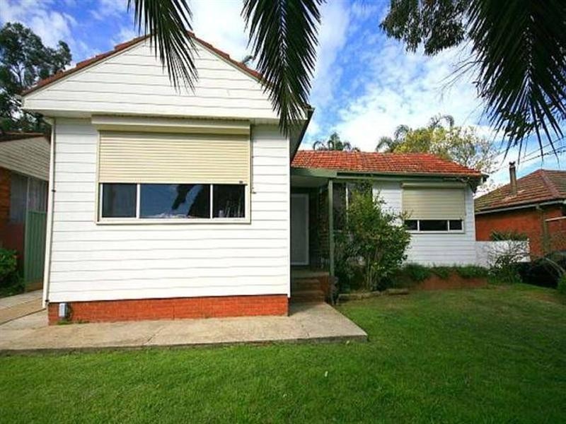 13 Ellis Street, Condell Park NSW 2200