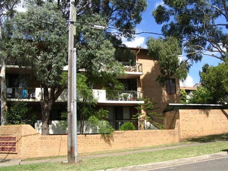 15/5-13 Dellwood Street, Bankstown NSW 2200